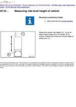 33 53 ... Measuring ride-level height of vehicle.jpg 33 53 ... Measuring ride-level height of vehicle.jpg