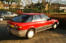 1990_Rover_216_GSi_(8811043190).jpg