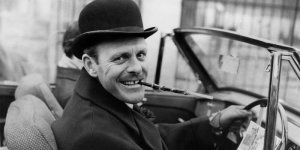terry-thomas-car.jpg terry-thomas-car.jpg