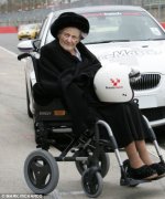 107year-old-bmw.jpg