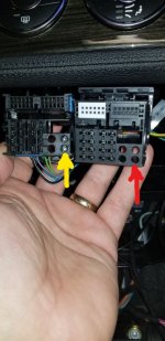 Head unit connector.jpg