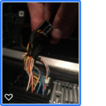 Bmw Z4 aux 2.png