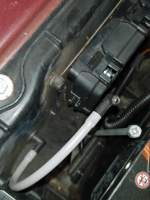 cable near battery.PNG