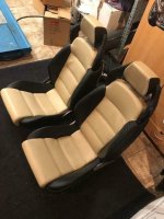 gallardo seats.JPG
