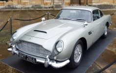 Aston_Martin_DB5_(Skyfall).jpg