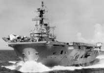 R09-HMS-Ark-Royal-010.jpg