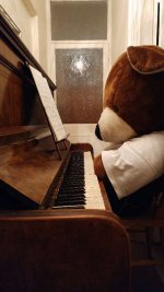 Zedward_Piano.jpg