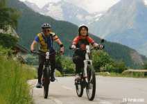 Alpe dHuez June 2019.jpg