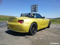 z4.jpg