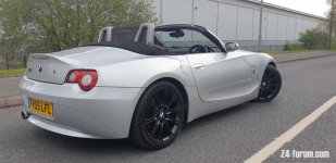 ROOF DOWN BACK RIGHT.jpg ROOF DOWN BACK RIGHT.jpg