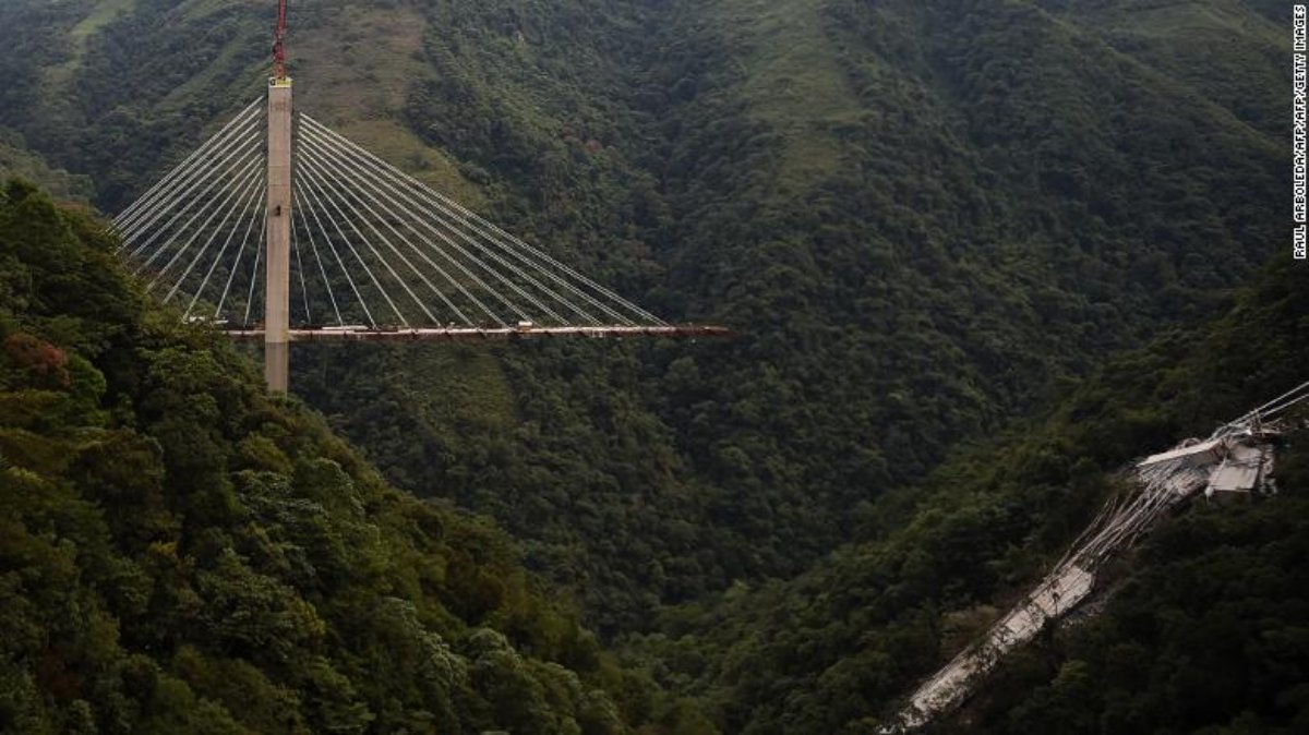colombia-bridge-collapse-.jpg