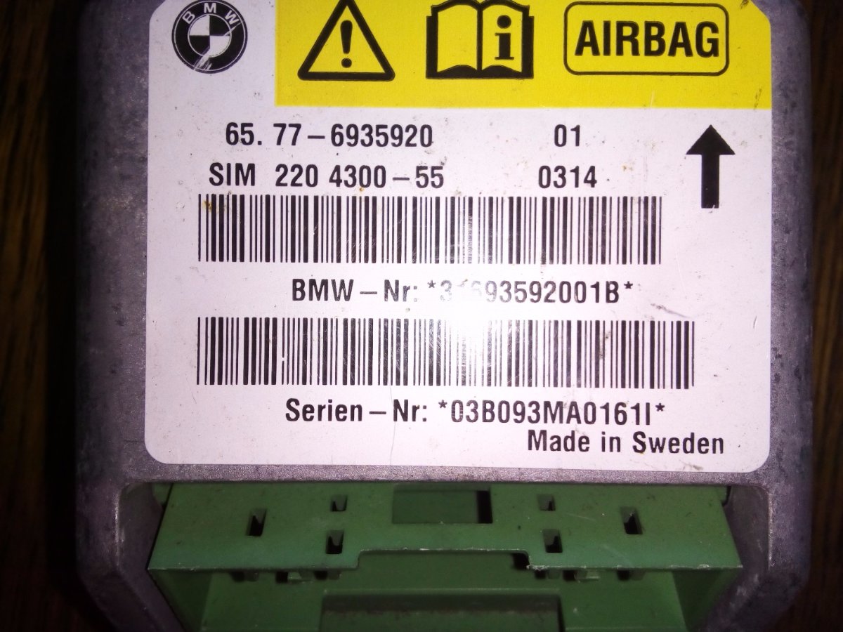 Airbag label.jpg