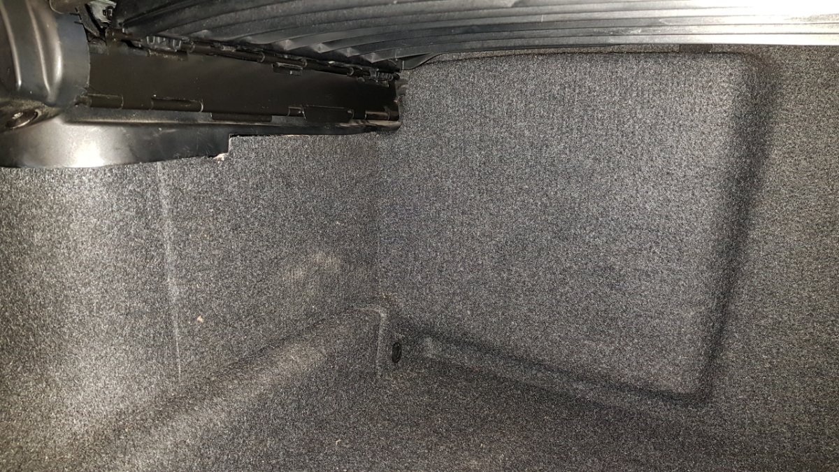 Roof2.jpg