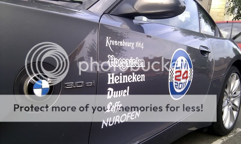 stickeredz002.jpg