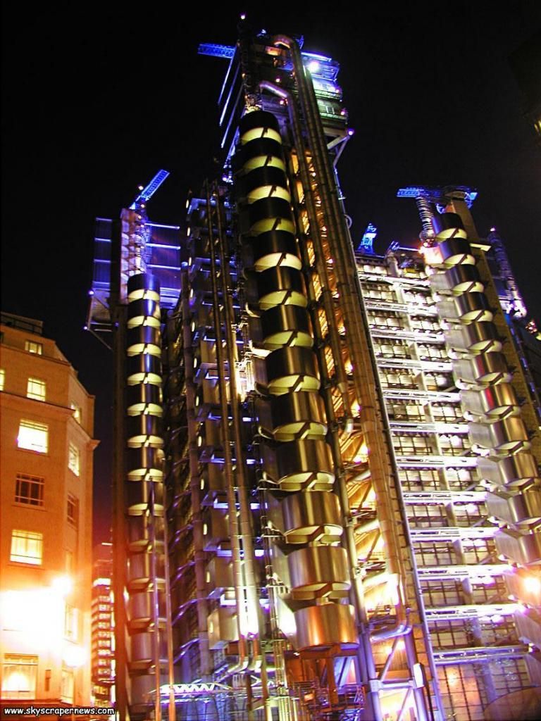 642LloydsBuilding_pic1_zps0a197d9d.jpeg