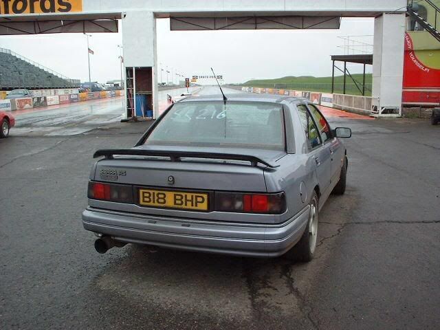 SantaPod30Sep200103.jpg