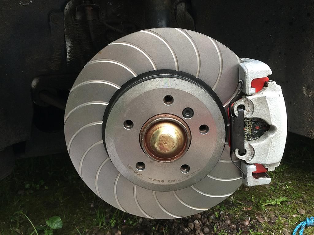 Brembo-discs.jpg
