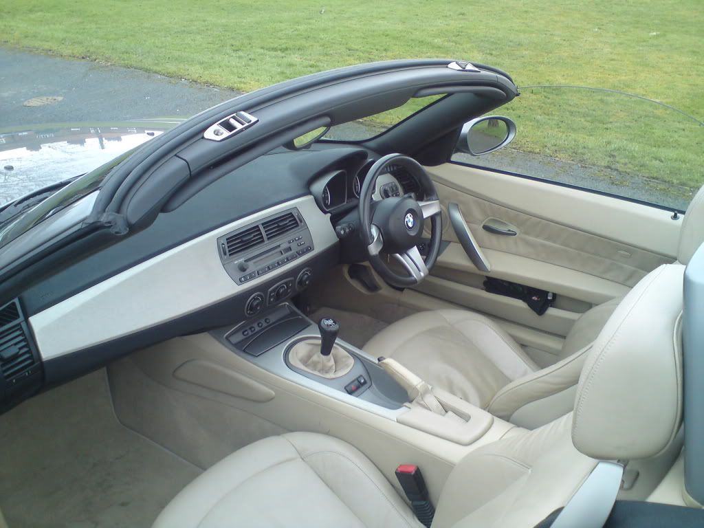 picsofcar003.jpg