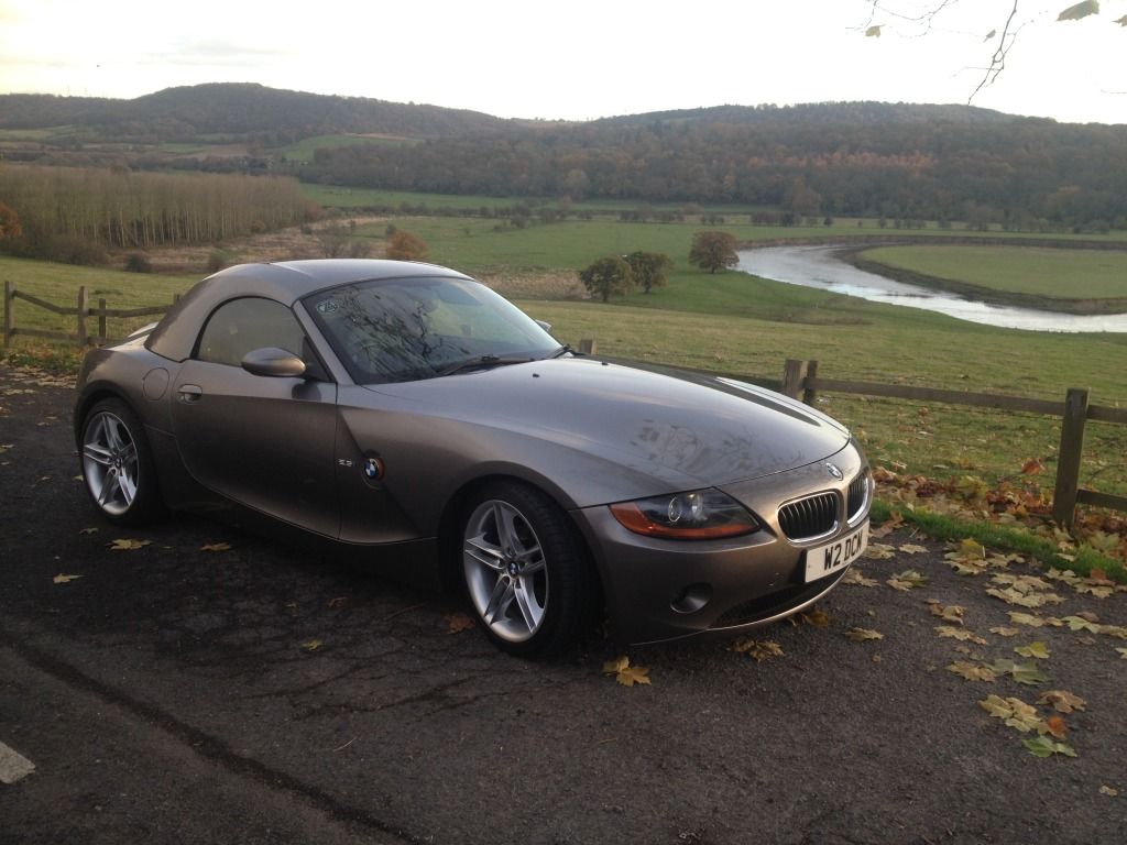 bmwz4007.jpg