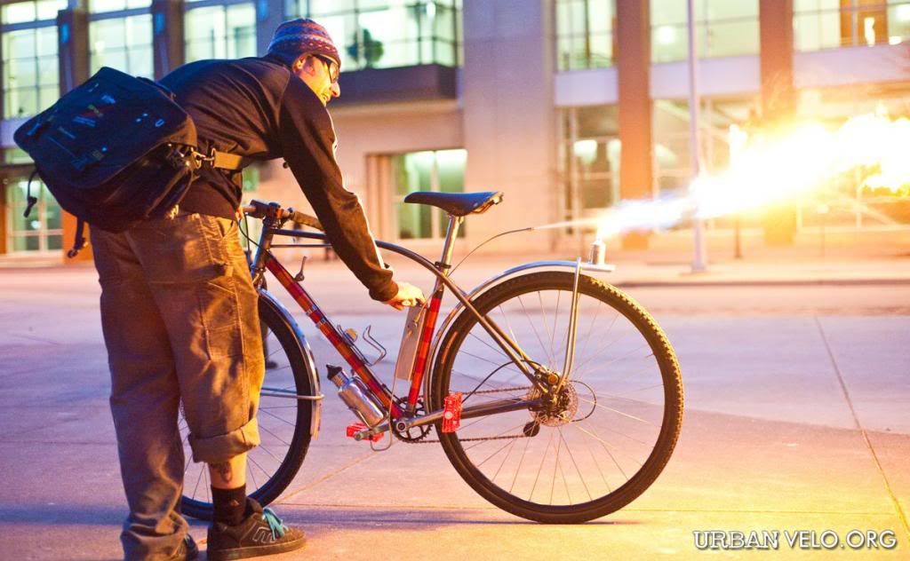 bIKEfLAMES_zps8375f53a.jpg