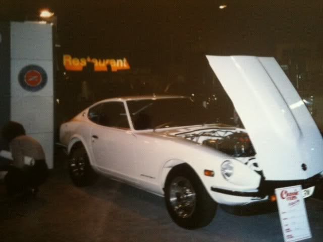 240ZClassicRegisterstandNEC.jpg