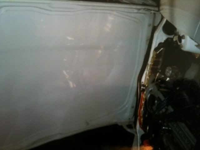 240Zunderbonnet.jpg