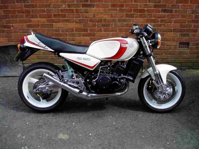 yamaha_rd350lc_ypvs_suzuki_hybrids_1.jpg