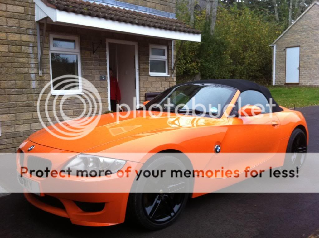 bmwz4orange.jpg